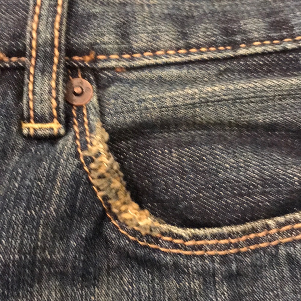 Gap men’s easy authentic jeans. - Picture 5 of 5